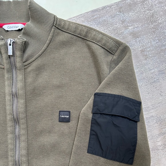Calvin Klein Men’s Front Zip Sweater - Picture 16 of 16